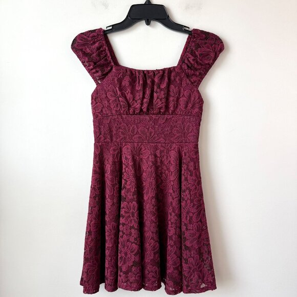 Zunie Puff Sleeve Emma Babydoll Dress Size‎ 10 Girls Maroon Stretch Lace - Picture 1 of 6